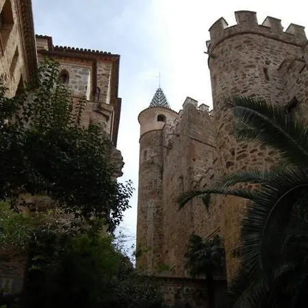 Hospederia Del Real Monasterio فندق 2*