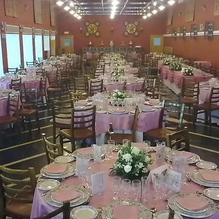 Hospederia Del Real Monasterio فندق 2*