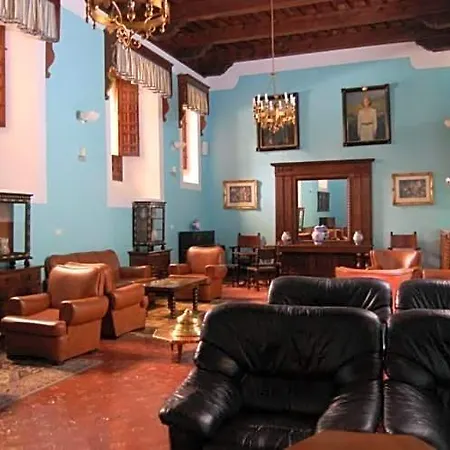 Hospederia Del Real Monasterio 2*