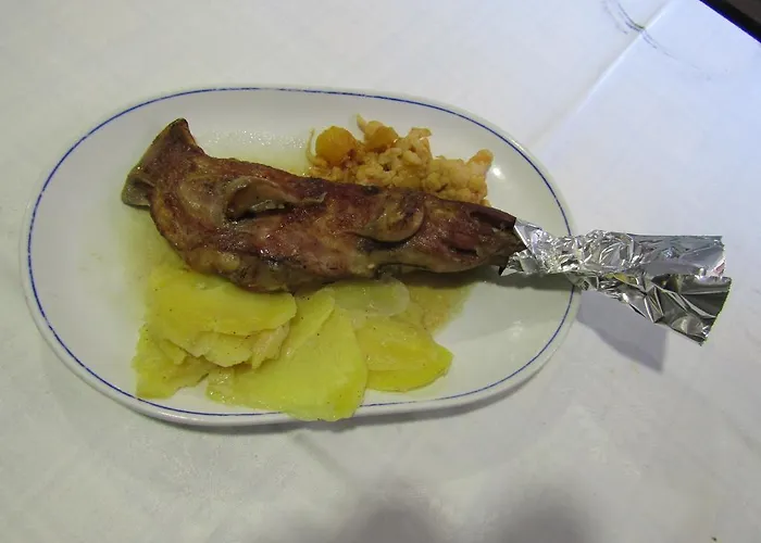 Hospederia Del Real Monasterio Guadalupe (Extremadura)